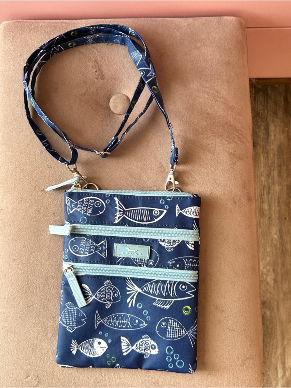 Scout Sally Go Lightly Crossbody - Picture 6 of 7